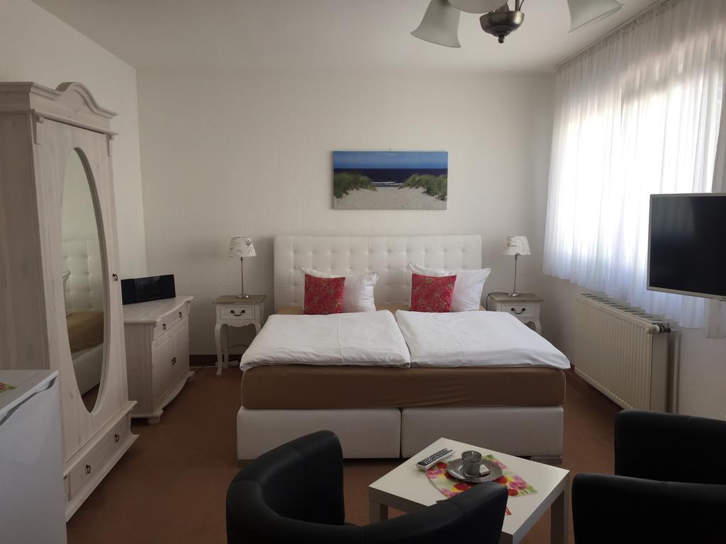 Pension Marion Binz Extérieur photo