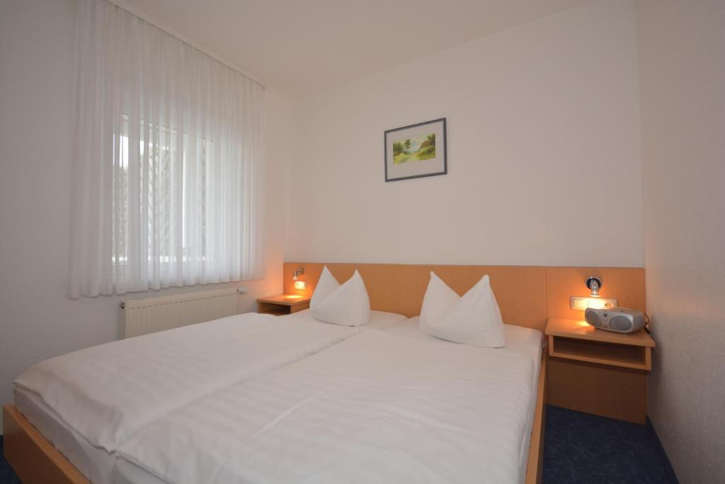 Pension Marion Binz Extérieur photo